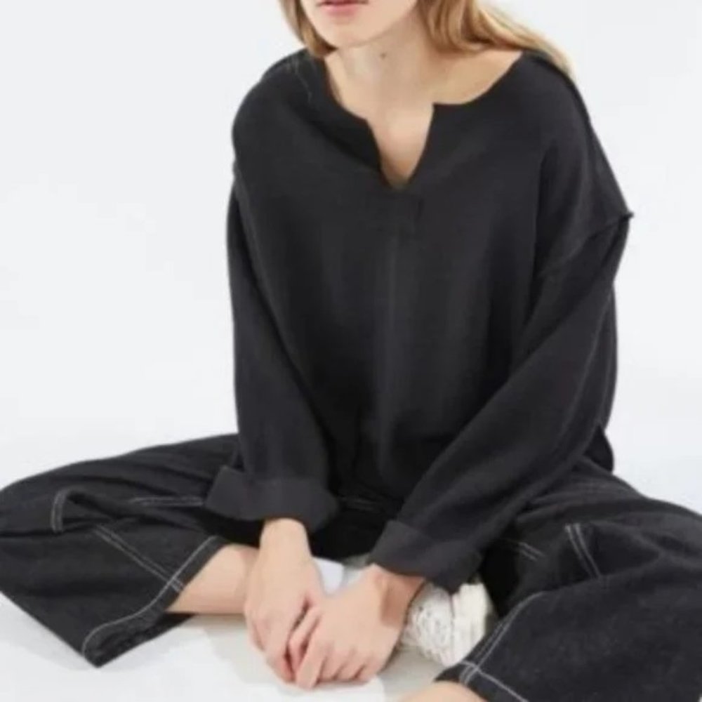 Urban Outfitters Jax Inside Out Notch Neck Oversized Top - Small